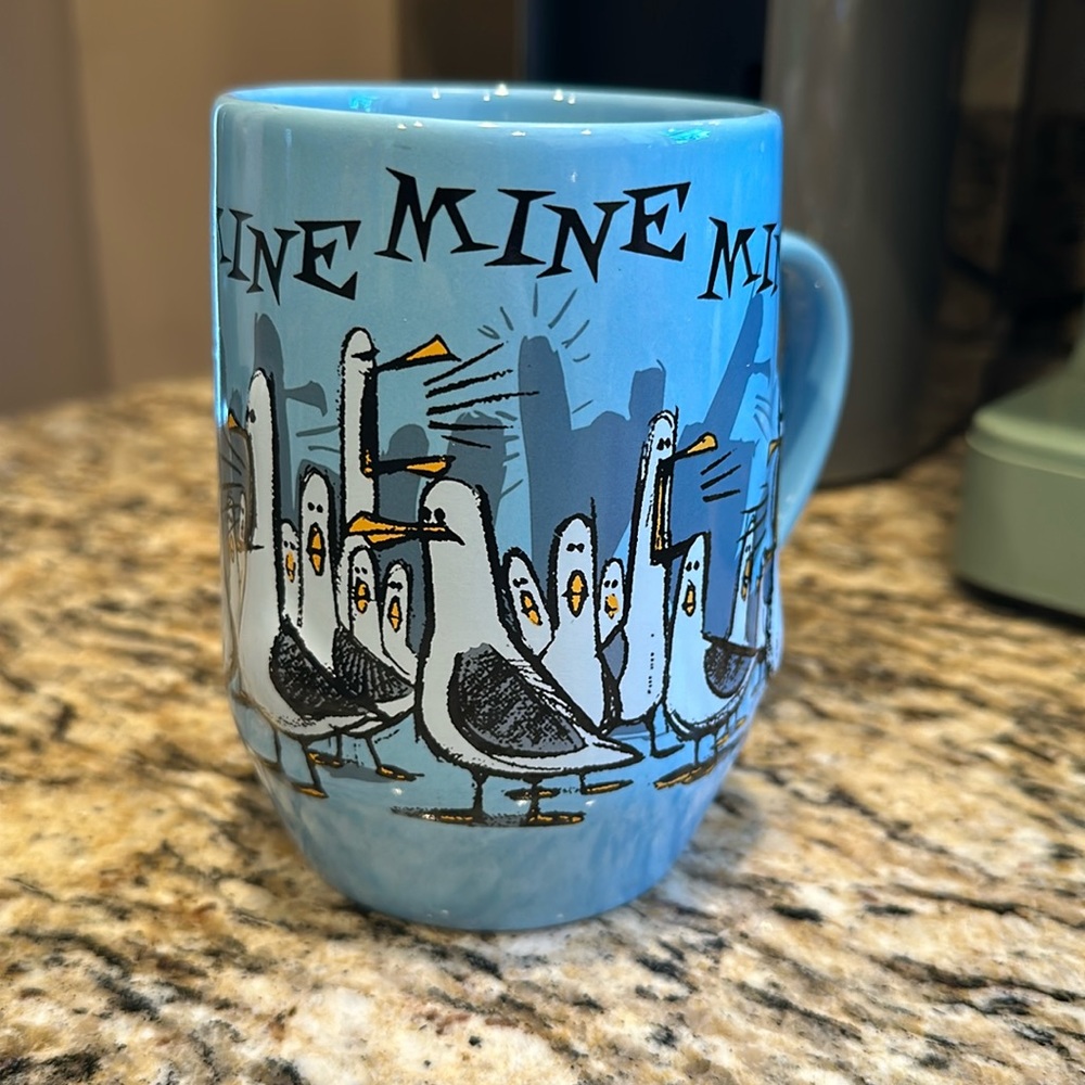 Disney Parks Finding Nemo Mug - 2016 - like new!